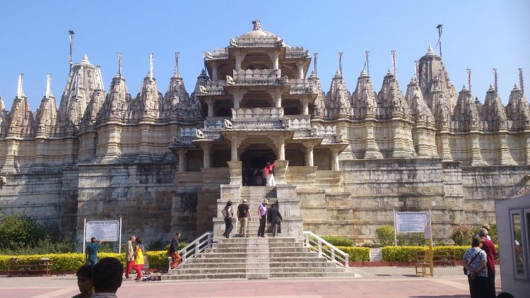 Hatundi Rata Mahabir Swami Temple, Rajasthan  - Wanderela