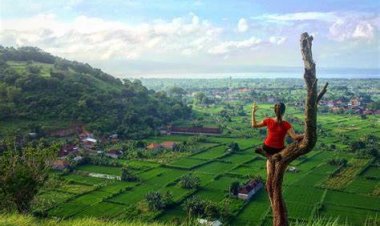 Bukit Belong, Klungkung, Bali - Wanderela