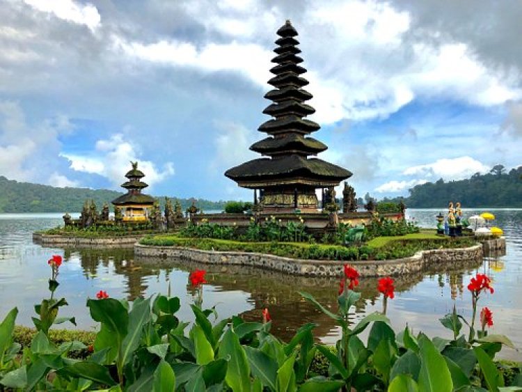 Tabanan, Bali - Wanderela