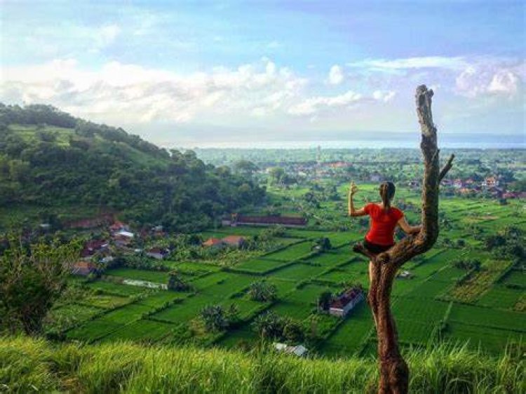 Bukit Belong, Klungkung, Bali - Wanderela