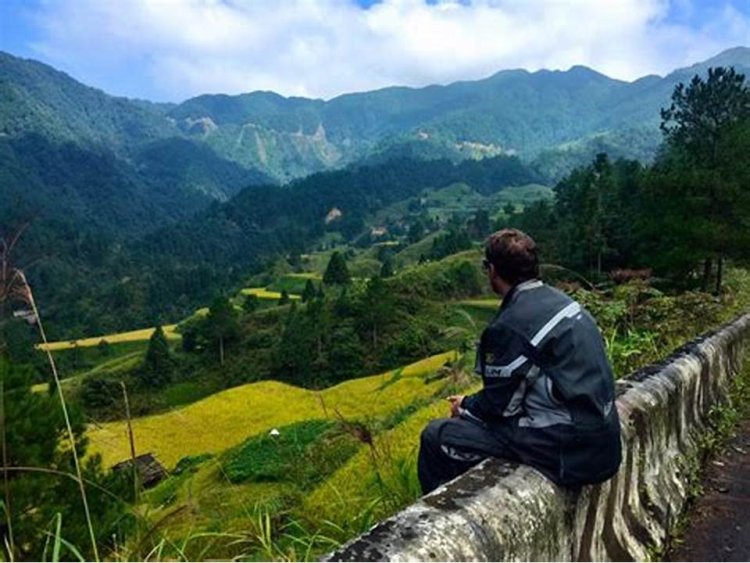 Bukit Asah Bugbug, Bali - wanderela