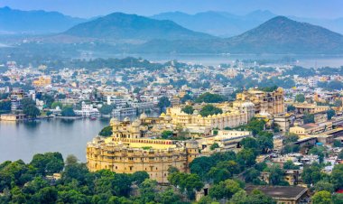 Udaipur, Rajasthan: A Royal Oasis of Lakes and Palaces