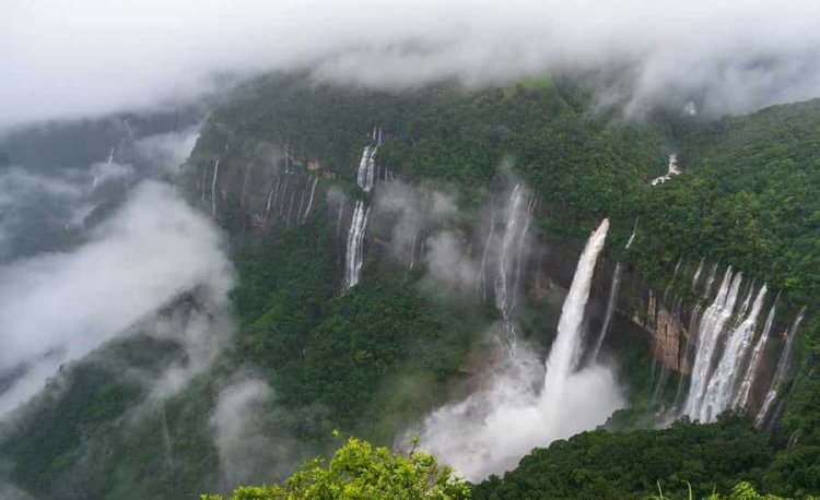 Embrace the Rainy Delight: Unveiling the Best Monsoon Destinations