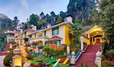 Luxurious Retreats: 5-Star Hotels in Darjeeling for an Exquisite Getaway