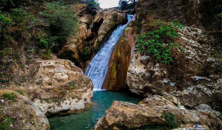 Bhatta Falls: Embracing Serenity and Natural Splendor in Mussoorie