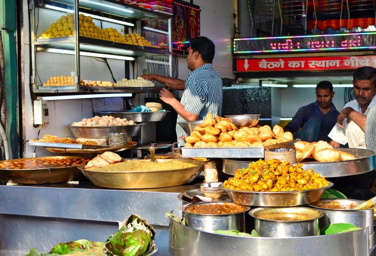 Savoring Spiritual Delights: Where to Eat in Haridwar