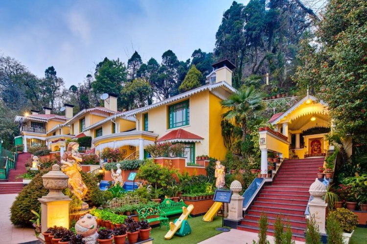 Luxurious Retreats: 5-Star Hotels in Darjeeling for an Exquisite Getaway