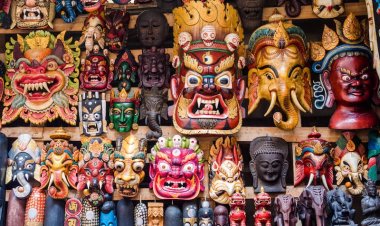 Shopping in Kalimpong: Must-Buy Souvenirs and Price Ranges